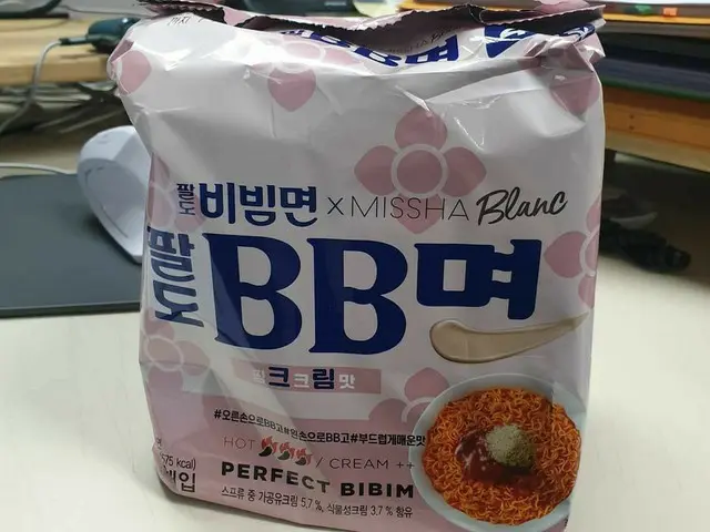 ビビン麺のPaldoと化粧品BBクリームのMISSHAがコラボの“Paldo BB麺”が話題に
