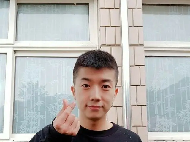 2PM ウヨン、2/28の除隊の様子をVLIVEで配信予定