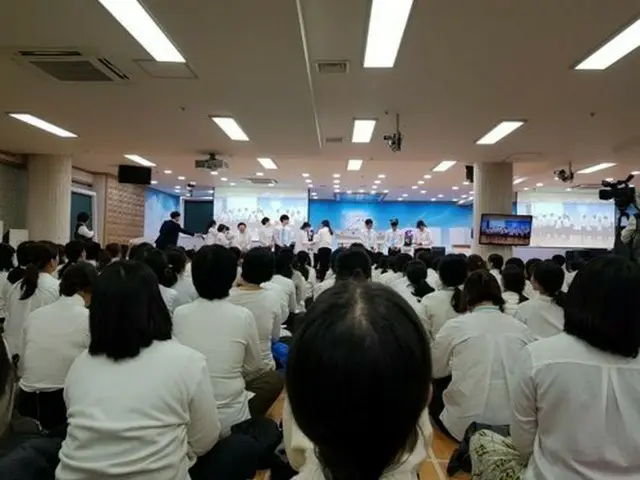 韓国の新型コロナウイルス、感染者156名で世界3位に