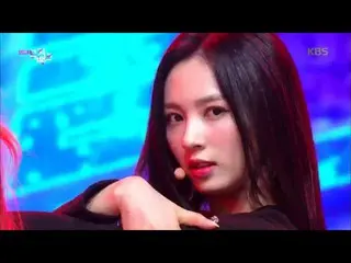 【公式kbk】膝をタックて(Hands Up) -  Cherry Bullet [ミュージックバンク/ Music Bank] 20200221   