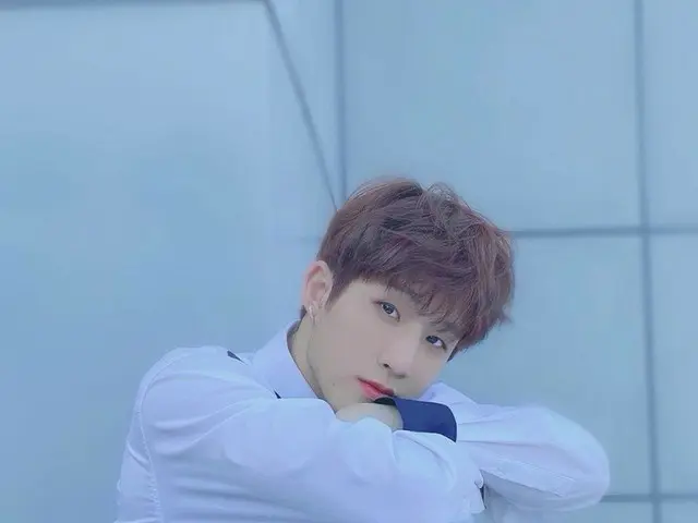 【JT公式】ASTRO、[ASTROBehind📸] ジンジンの彼氏感写真 #ASTRO #アストロ#JINJIN #ジンジン