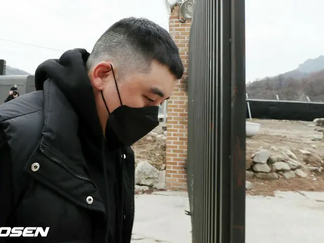BIGBANG 元メンバーの V.I、江原道鉄原郡の陸軍6師団新兵教育隊に入所