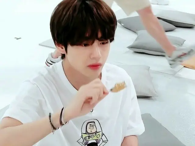 兄貴たちの口から目が離せなかった理由