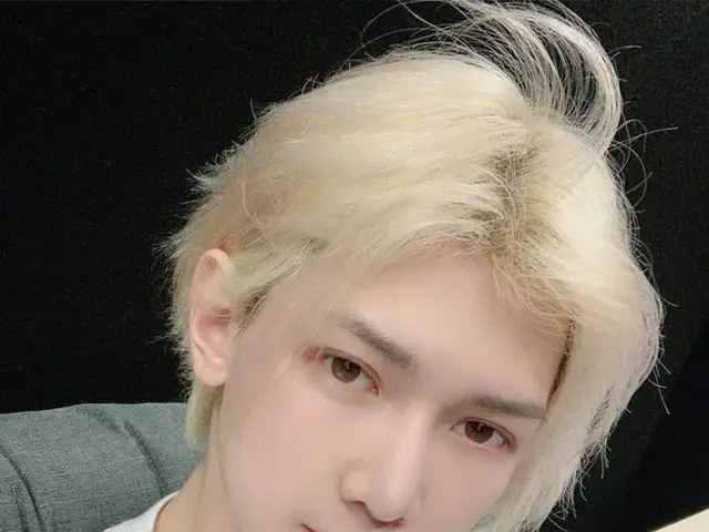 【T公式】ATEEZ、[ #女子商業高校]このティーニーよく行う？！私は今日も練習室出てきた！ #ATEEZ #ATEEZ