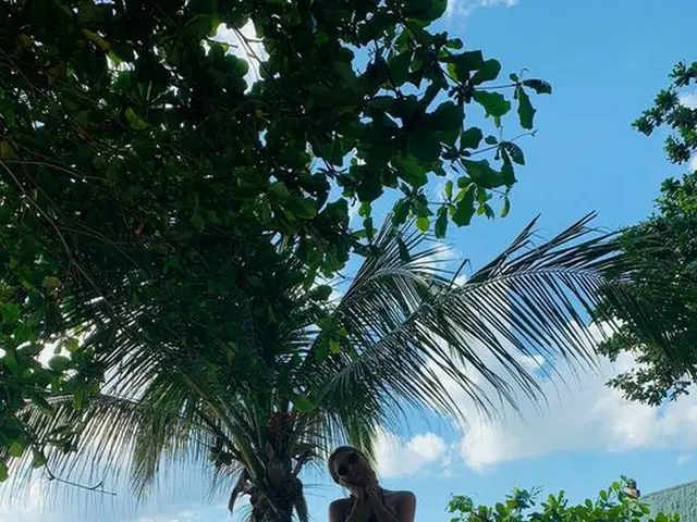 EXID LE、セクシーな近況写真が話題