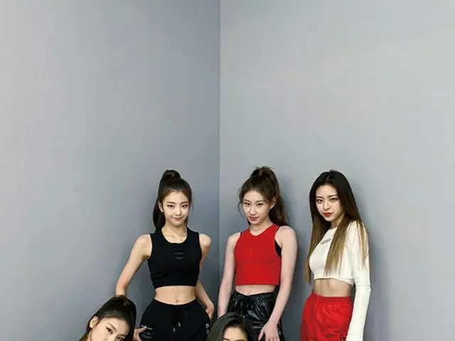 ITZY、「WANNABE」振り付け練習映像の再生回数が1000万回突破