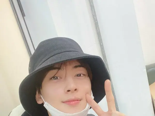 【T公式】ASTRO、ウヌが見たいアロハはすぐに五アプリで😋😋😋 #ロハ守護