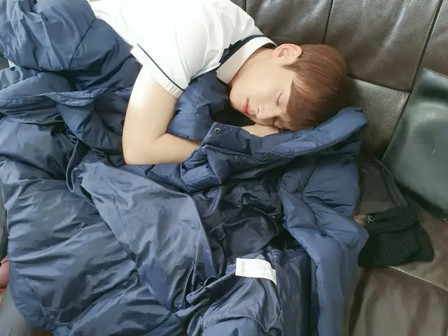 【T公式】ASTRO、ウヌ誕生日ハッシュタグ応募し - 空 - #的ヌ_ドープ_新しく_ohnew #ドンミン_ドープ_心臓が痛く_必要_役立つ