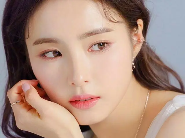 【g公式】女優シン・セギョン、@tirrlirr_official✨namooactors🌸   
