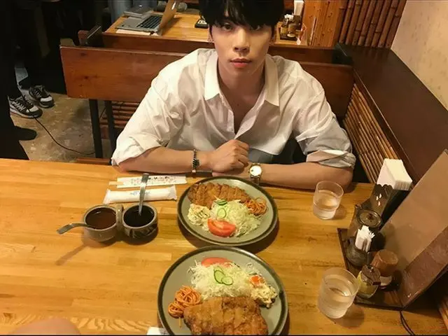 【G公式】SHINee_キー、Happy birthday とても会いたいいつも申し訳ないし、いつも愛してます