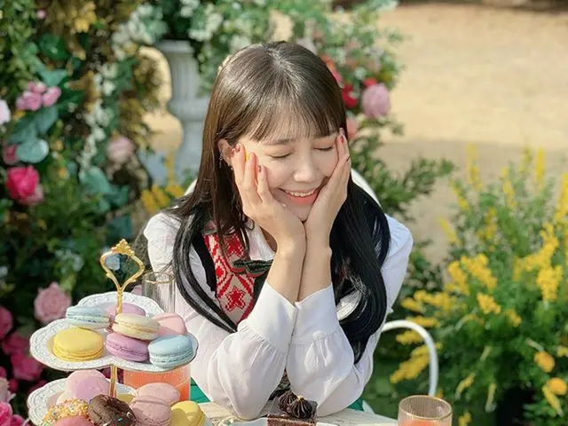 【g公式】Apink_ウンジ(EunJi)、オケイ今日のおやつにはケーキ  