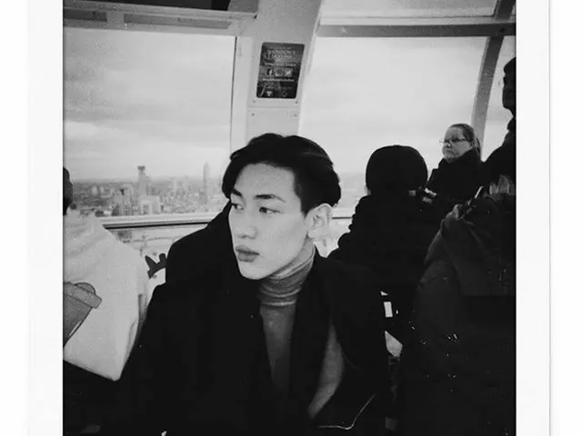 【G公式】GOT7_ベンベン(BAMBAM)、本当にあともう少しですね🤭 もし私と二人きりで会うとしたら何をして遊びたいですか？  Almost there！