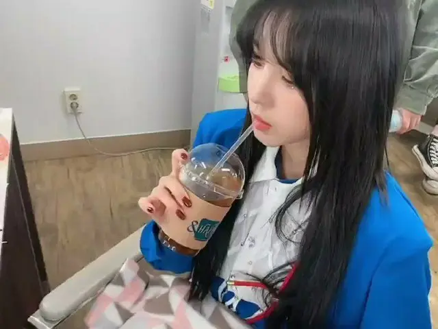 【t公式】(G)I-DLE_、[ #I_NG] True YUQI🖤vs Lie YUQI🤍   #(G)I-DLE_ #GIDLE  #I_trust #