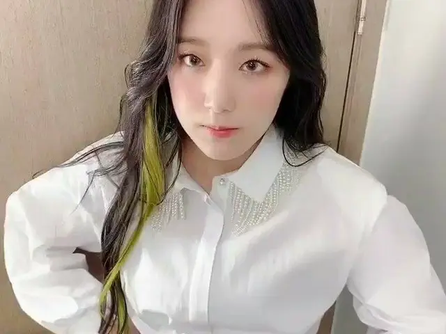 【t公式】(G)I-DLE_、[ #I_NG]シュシュの表情の変化😐🙂   #(G)I-DLE_ #GIDLE  #I_trust #Ohmygod 