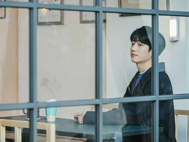 【G公式】俳優チョン・ヘイン、☕☕   #半分の半分  