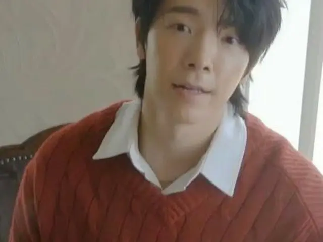 【G公式】SUPER JUNIOR_ドンへ(Donghae)、Colmar guys check this out :)   