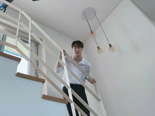 【T公式】ASTRO、ファンタジーロマンスドラマ人魚王子は、今日初放送されます！😆 オヒョクに変身した低ビンの姿が気にウル是非ご覧下さい(笑)  #ASTRO