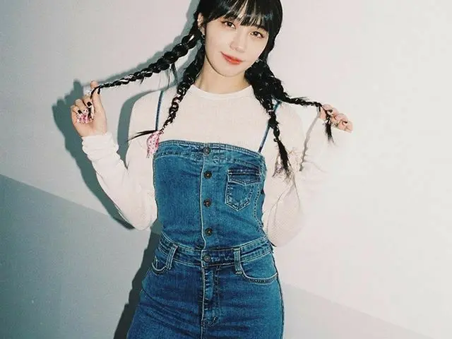 【g公式】Apink_ウンジ(EunJi)は、4本🍀   