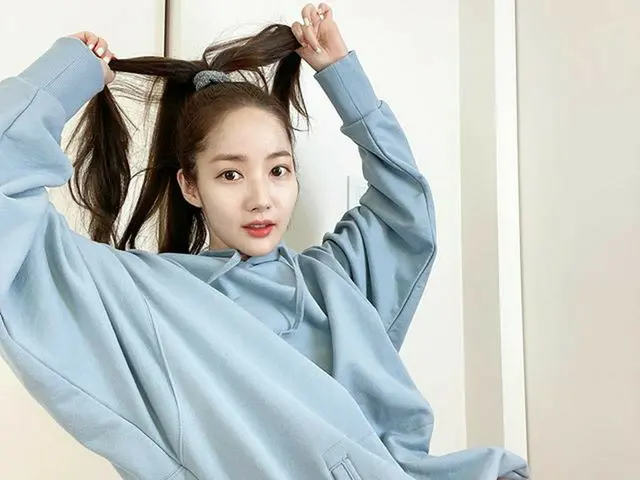 【g公式】女優パク・ミニョン、 #messyhair   