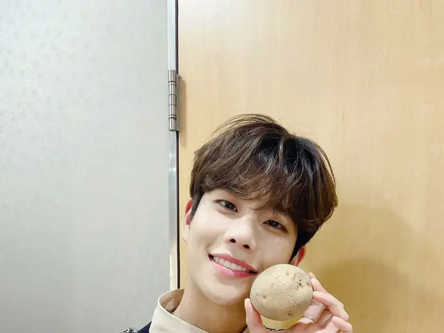 【T公式】ASTRO、ジャガイモは、多くの人々に人気がすごい友達です> <すべてのジャガイモに、さまざまな方法で調理み笑 #Tasteoflovekfood #