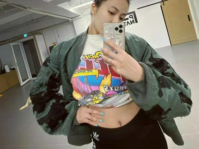 【g公式】4MINUTE_出身ヒョナ、New post   