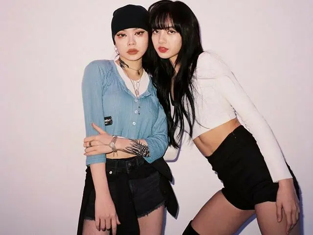 【g公式】BLACKPINK_リサ(Lisa)、With my girl cheshir_haa   