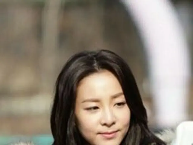 2NE1 Dara、日本に「親戚説」。