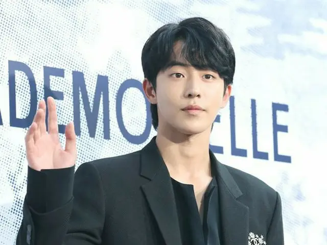 俳優ナム・ジュヒョク、シャネル展示開催記念フォトイベントに出席。