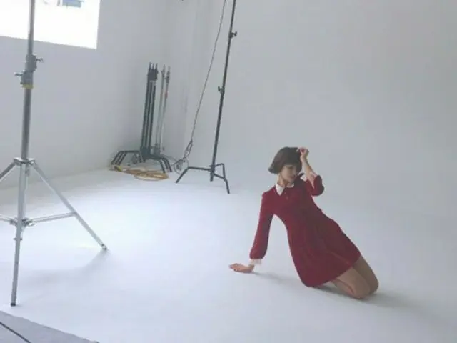女優コ・ジュンヒ、プロフィール写真撮影現場公開。