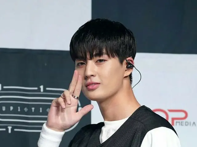 UP10TION、ニューアルバム「STAR；DOM」発売記念ショーケースを開催。