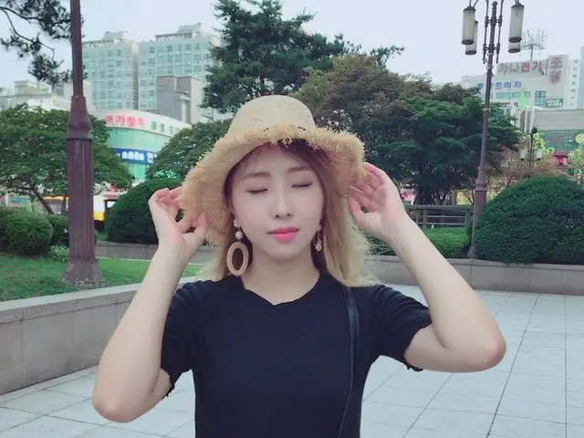 2NE1 出身MINZY、SNS更新。