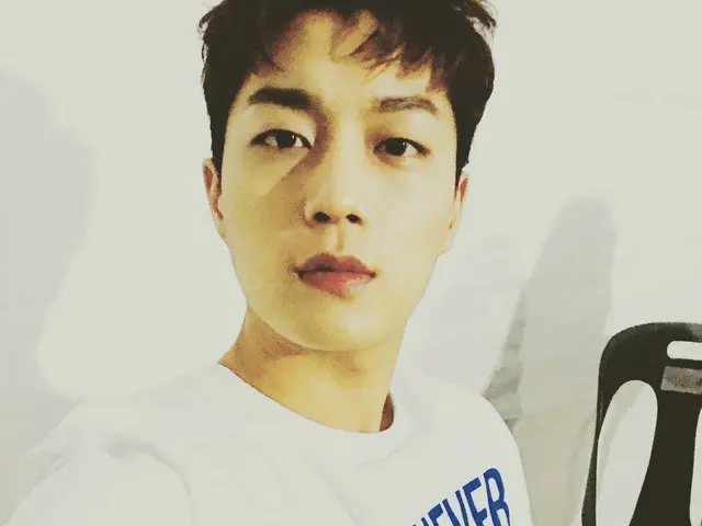 Highlight ドゥジュン、SNS更新。