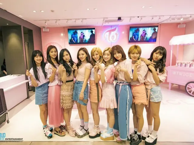 【JT公式】TWICE、本日からSHIBUYA109「#TWICE POP UP STORE」追加アイテムの販売がスタート！皆さんぜひ遊びに来てください♪  #