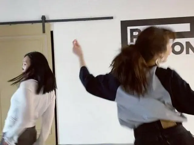 【g公式】4MINUTE_出身ヒョナ、New post   