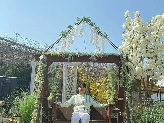 【G公式】CNBLUE_ヨンファ、トロットの神に会った日☀️🌴   