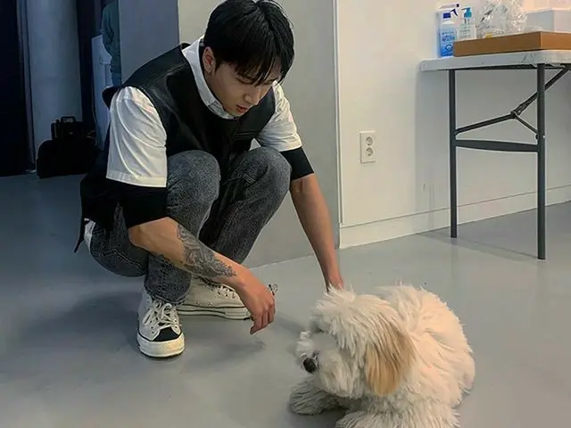 【G公式】VIXX_ラビ(Ravi)、ポスルポスル🌸   