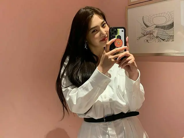 【g公式】RED VELVET_ジョイ、互いに撮っサイクル💛hi_sseulgi   