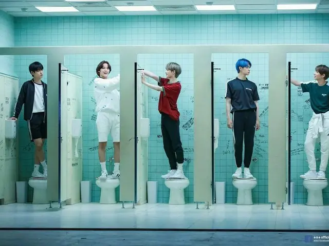 「防弾の弟分」TXT、「ハリーポッター」とのコンセプト類似性が今になって韓国で話題