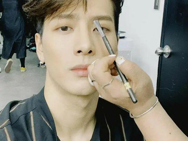 【G公式】GOT7_ジャクソン、🤳🐶🍓   