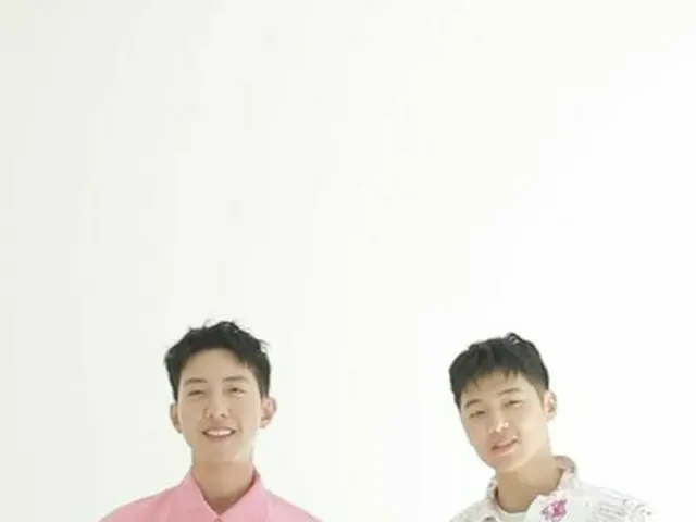 【g公式gra】 イ・ジョンシン(CNBLUE)(@ leejungshin91)及びカン・ミンヒョク(@mr_kanggun)と一緒にした画報撮影現場を公開し