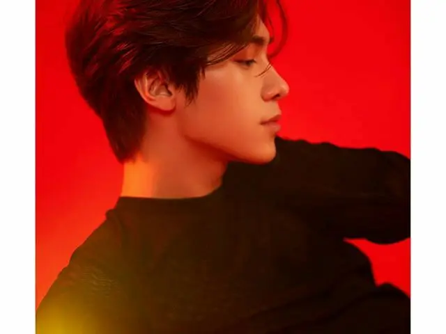 【r公式sm】Do not forget to meet #HENDERY at」Beyond the Vision」on May 3rd！💚  -  5/3