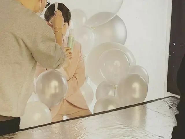 【G公式】EXO_ペクヒョン(Baekhyun)、☺️笑い #ティールティール #キュᆼルキュᆼル  
