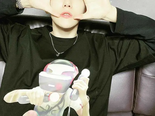 【G公式】EXO_ペクヒョン(Baekhyun)、アンニョおおおおオング！久しぶりイエヨ！   