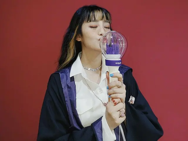 【t公式】(G)I-DLE_、[ #ミンニ]愛し✌🏻   #2YEARSWITHGIDLE いつもありがたく愛し、私たちネバーバー💜   