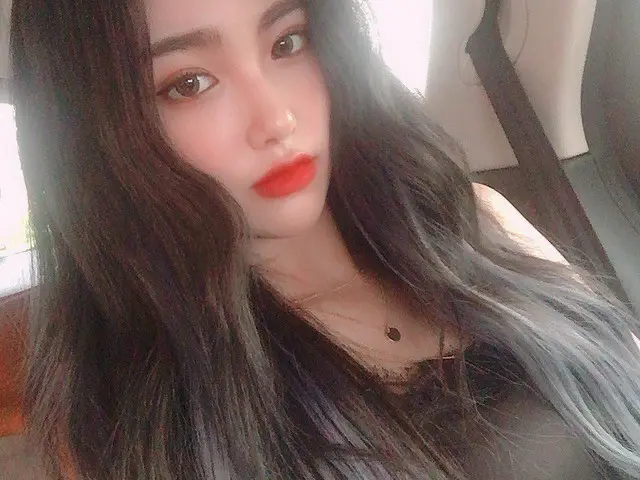 【t公式】EVERGLOW、[ #AISHA]フォーエバー今日、私たちフォーエバーが見たい日です