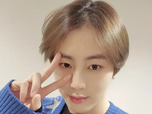 【T公式】Wanna One出身ハ・ソンウン、 #空見たいいつもありがとうの♡♡ プイ