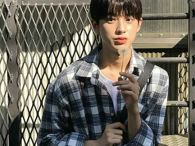 【G公式】PRODUCE X 101 _出身キム・ミンギュ、🤗🤗   
