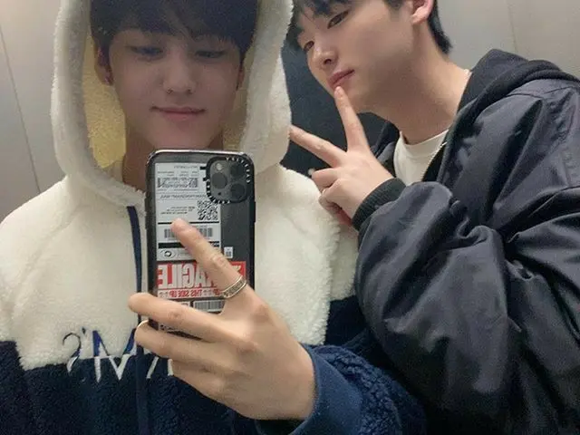 【G公式】BOY_ソン・ユビン、写真撮るたびにかわいいふりしないでください