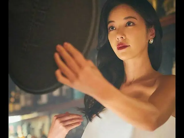 【g公式】女優ファン・ジョンウム、鏡よ鏡.....この世で.....誰ゲルイプニャ？   