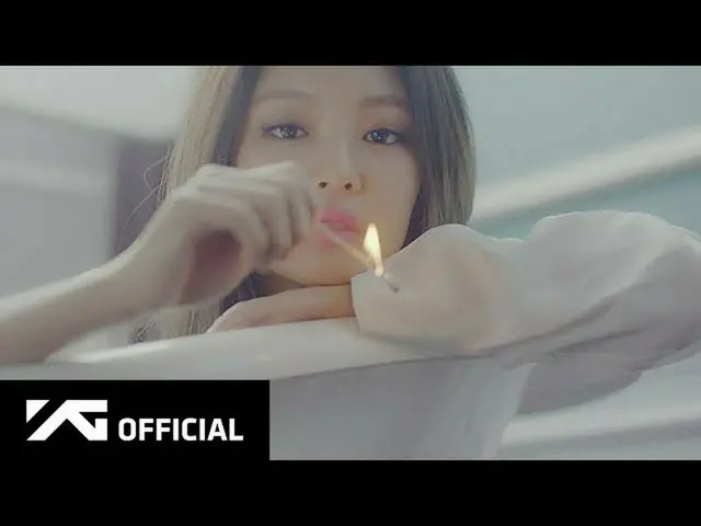 【d公式yg】#BLACKPINK「火遊び(PLAYING WITH FIRE)「M / V HITS 500 MILLION VIEWS YouTube  B
